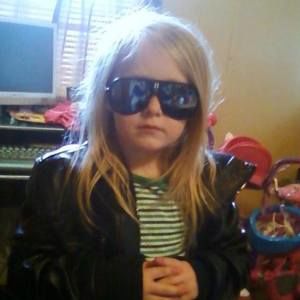 Meet your Posher, Marilyn